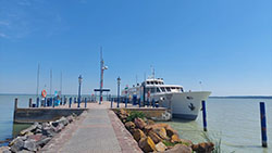 Hajókikötő, Balatongyörök